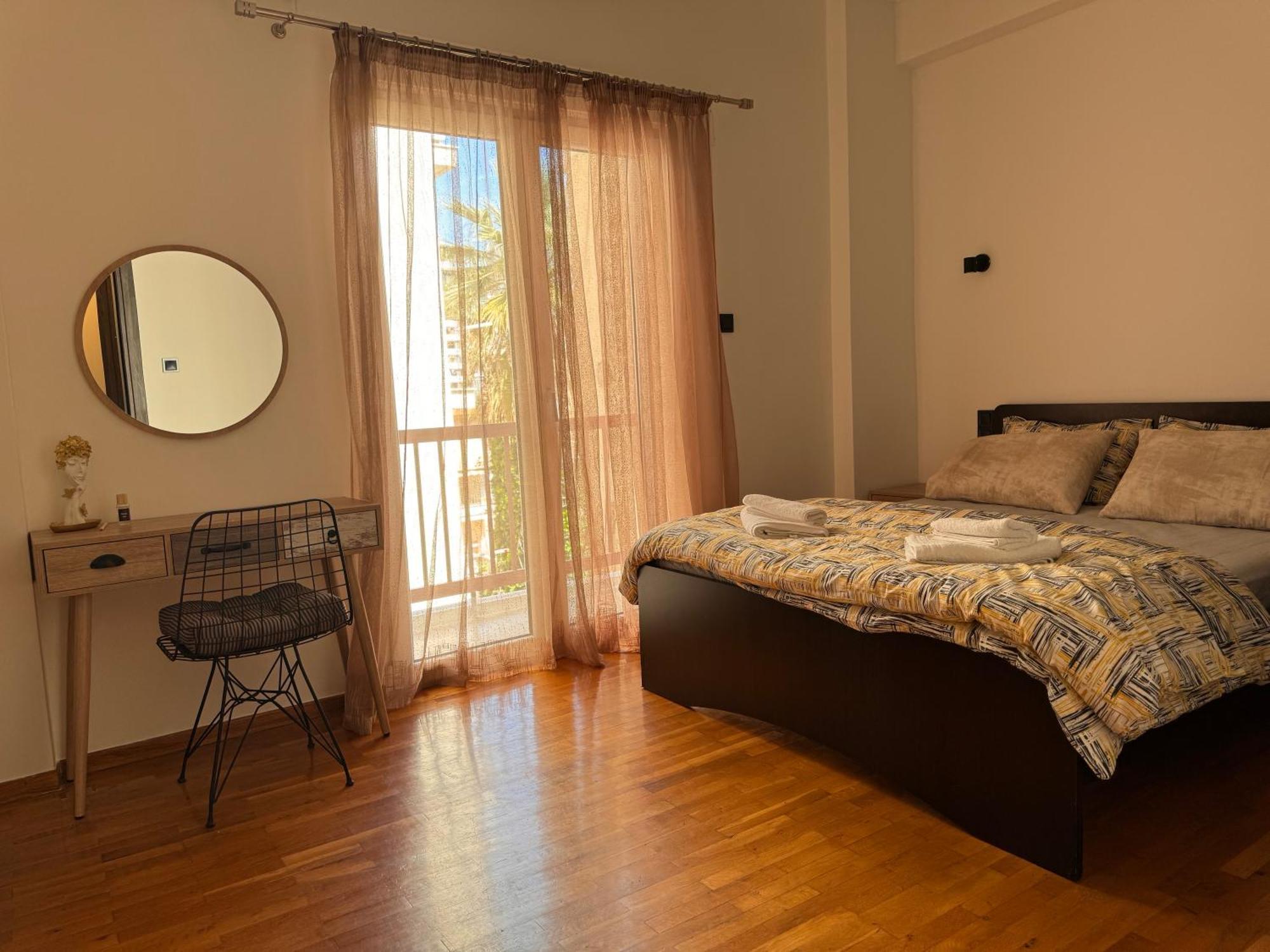 Navaro Apartments 帕特雷 外观 照片