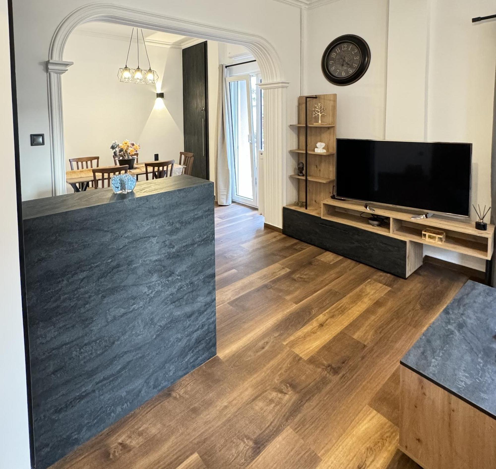 Navaro Apartments 帕特雷 外观 照片